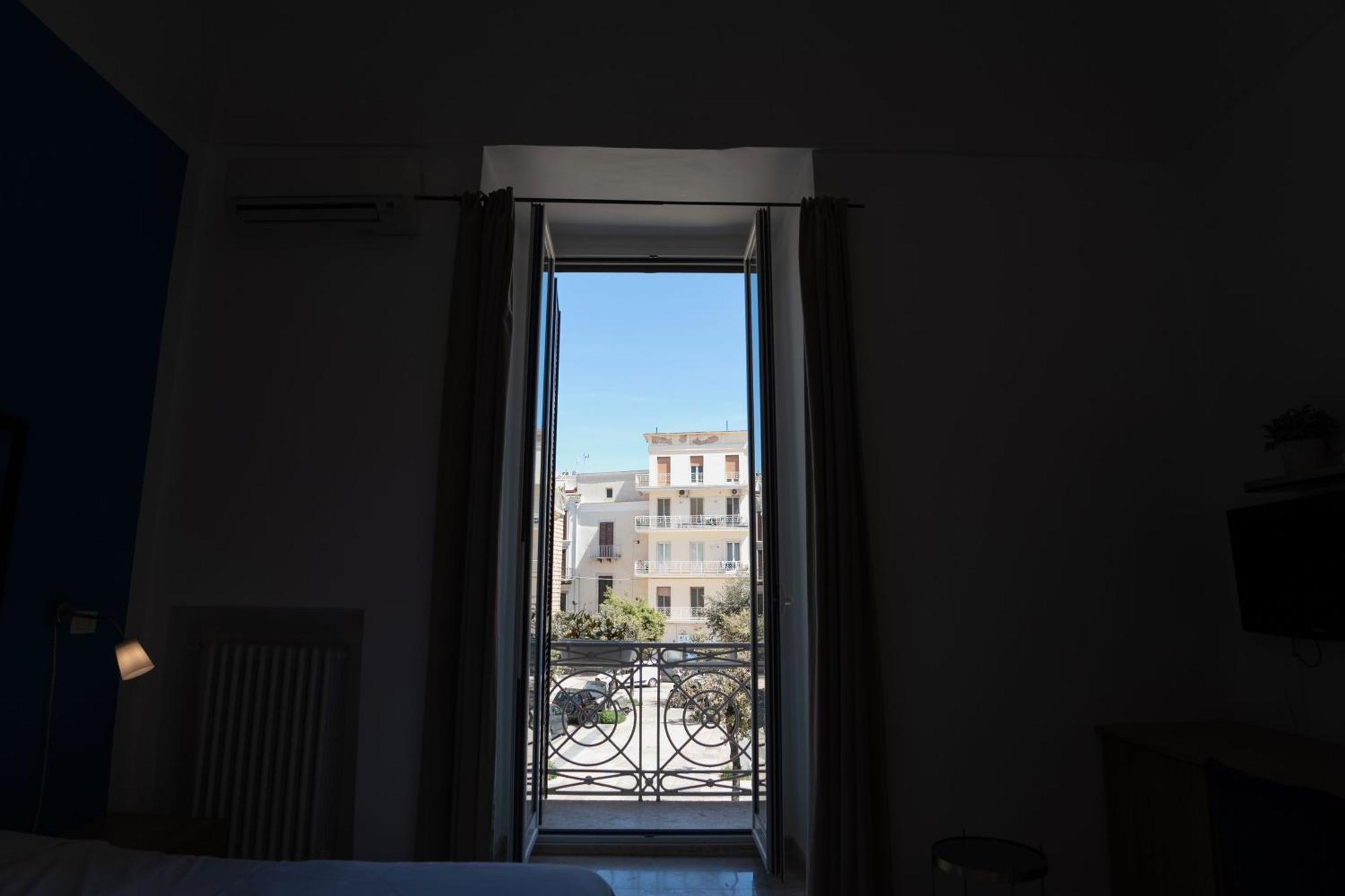 B&B Longobardi Trani Exterior foto