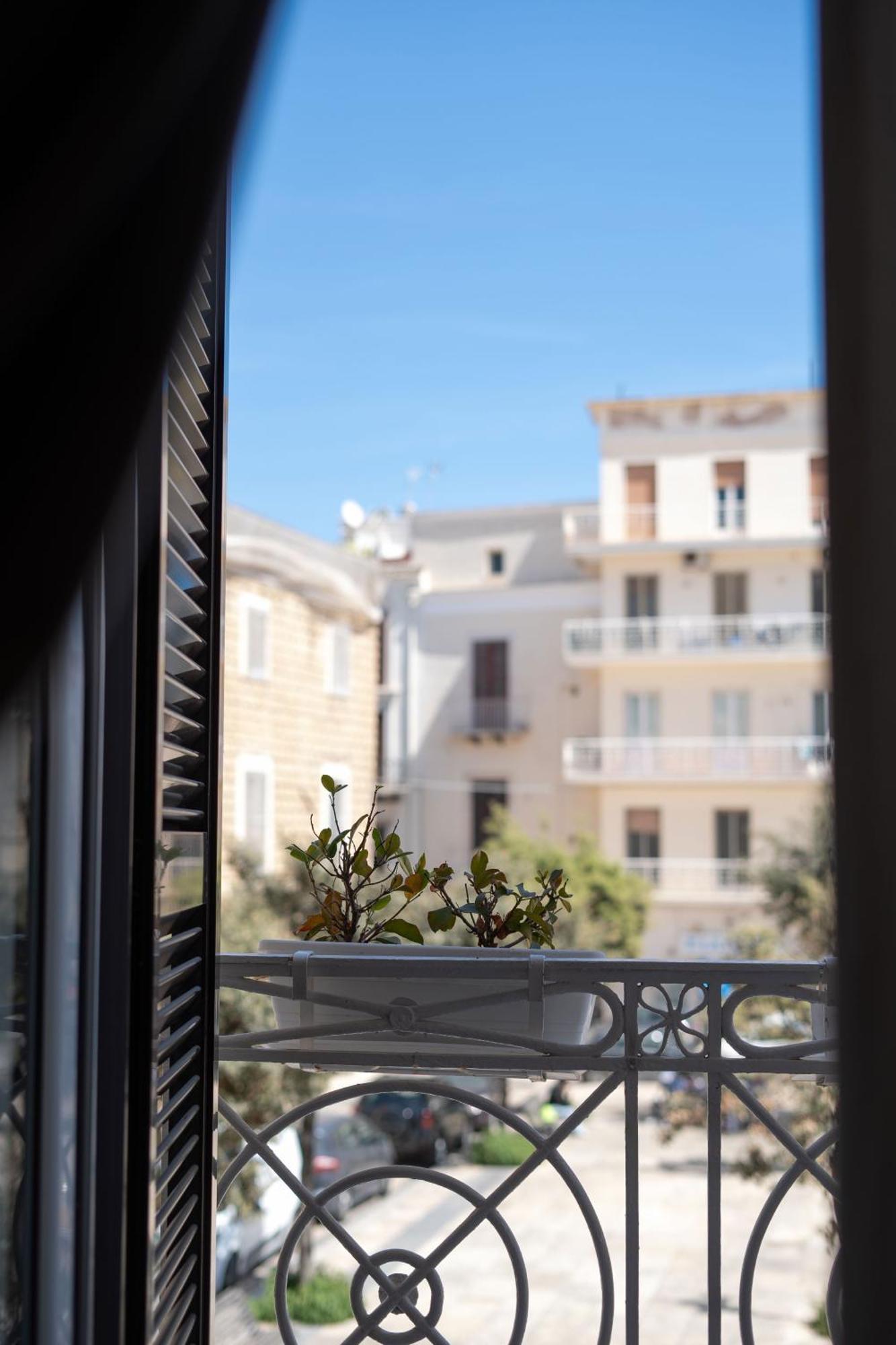 B&B Longobardi Trani Exterior foto