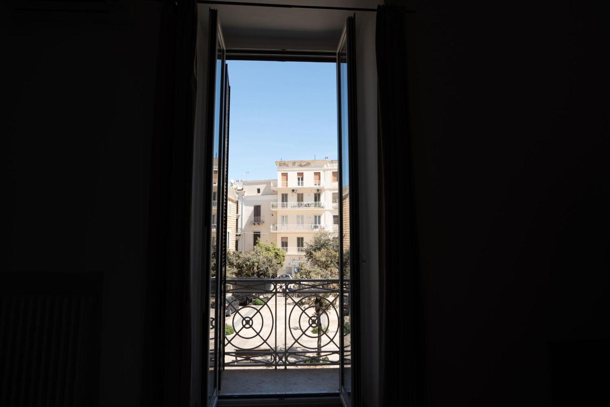 B&B Longobardi Trani Exterior foto